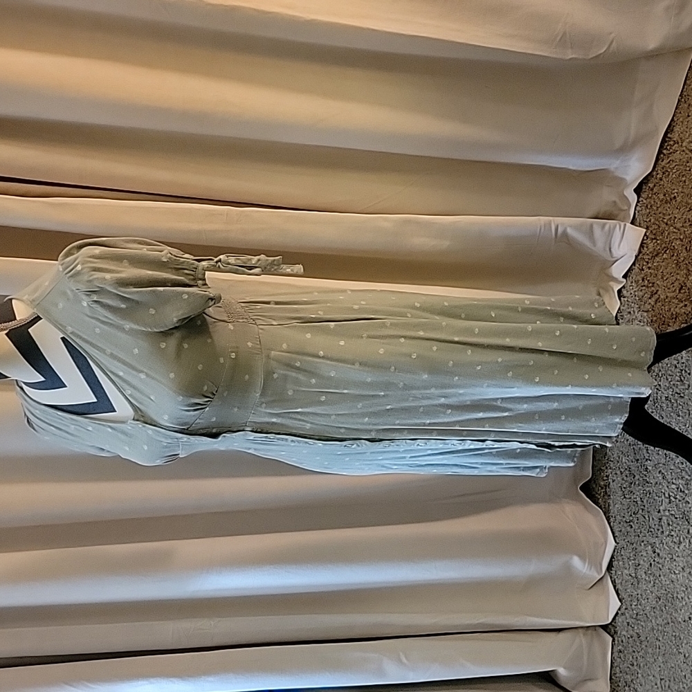 Universal Thread Dress - Picture 2 of 4
